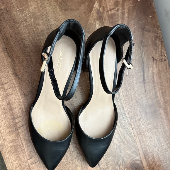 Aldo Elegant Black Heels - Picture 5 of 7